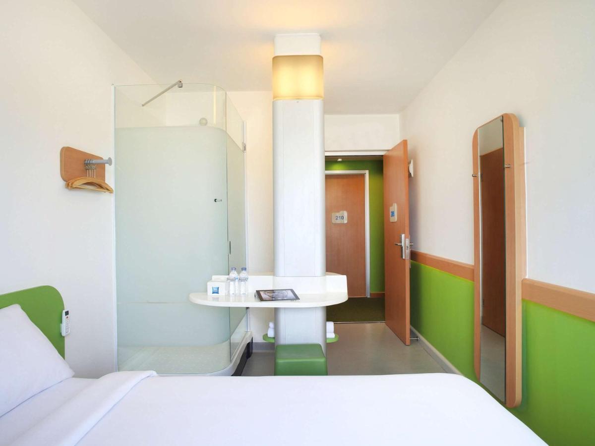 Cordia Hotel Surabaya Airport - Hotel Dalam Bandara - Formerly Ibis Budget Surabaya Airport سيدوارجو المظهر الخارجي الصورة
