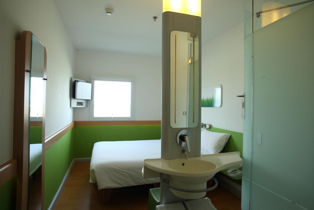 Cordia Hotel Surabaya Airport - Hotel Dalam Bandara - Formerly Ibis Budget Surabaya Airport سيدوارجو المظهر الخارجي الصورة