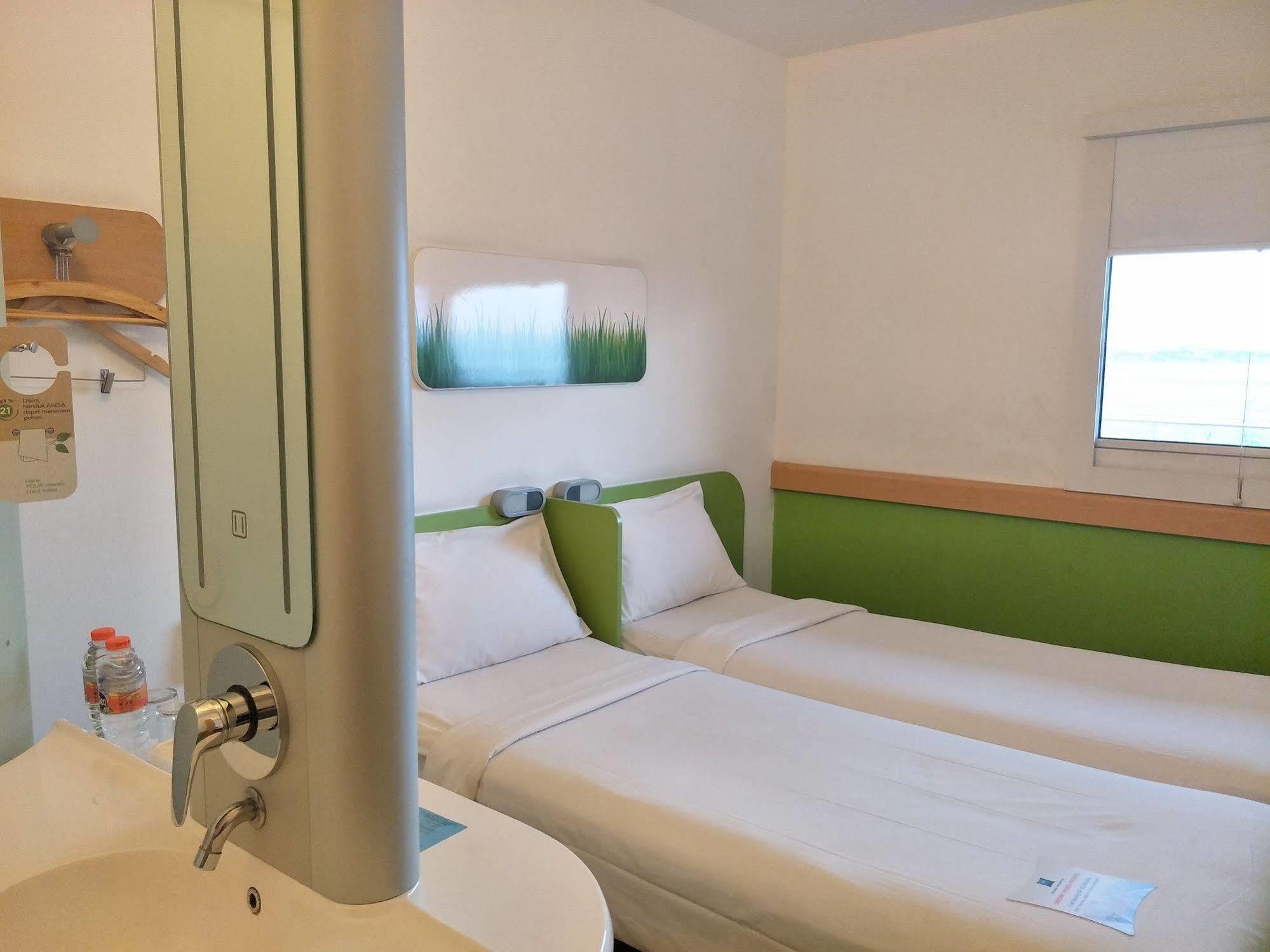 Cordia Hotel Surabaya Airport - Hotel Dalam Bandara - Formerly Ibis Budget Surabaya Airport سيدوارجو المظهر الخارجي الصورة