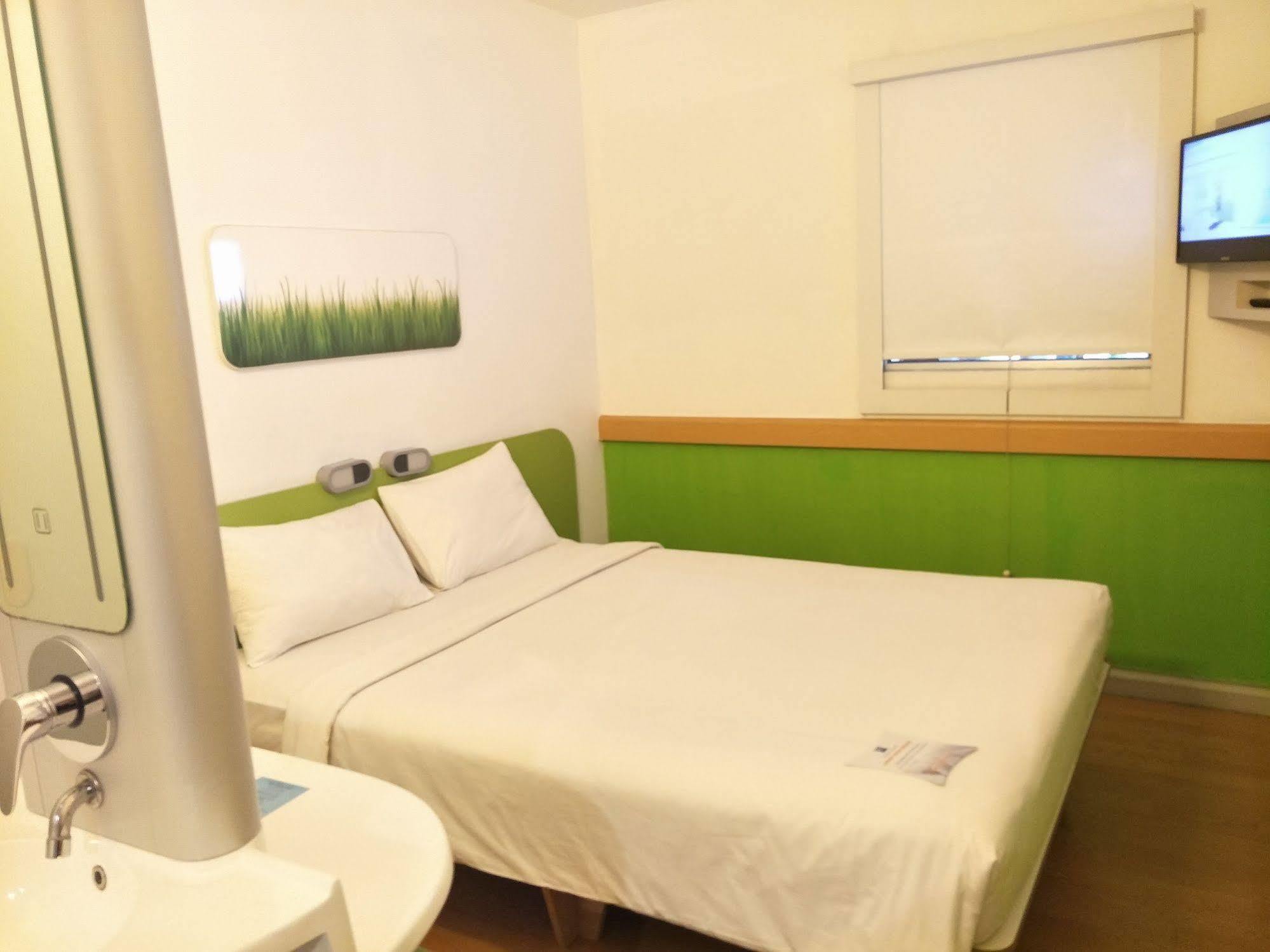 Cordia Hotel Surabaya Airport - Hotel Dalam Bandara - Formerly Ibis Budget Surabaya Airport سيدوارجو المظهر الخارجي الصورة
