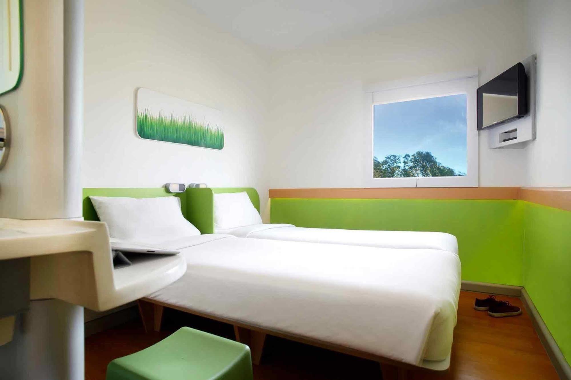 Cordia Hotel Surabaya Airport - Hotel Dalam Bandara - Formerly Ibis Budget Surabaya Airport سيدوارجو المظهر الخارجي الصورة